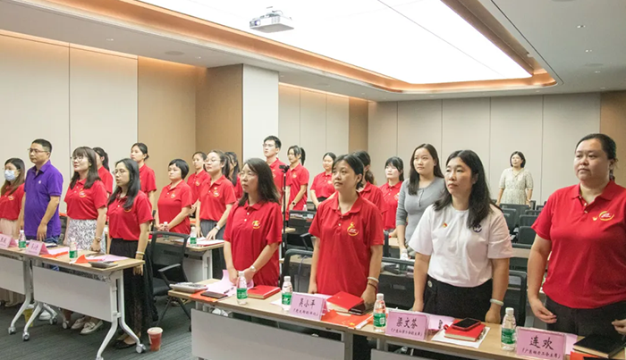 誦讀紅色經(jīng)典，傳承革命精神——仙津黨支部第二屆朗誦競(jìng)賽活動(dòng)